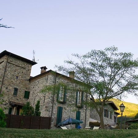 Bed and Breakfast La Torretta Боббио Экстерьер фото